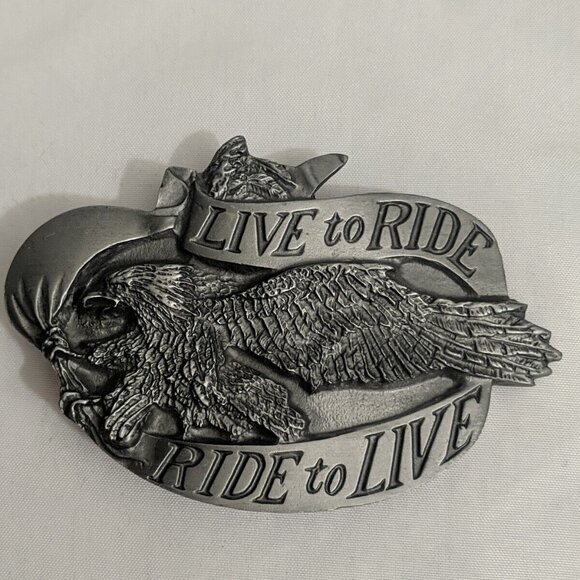 Vintage Biker Belt Buckle Live To Ride Screaming Eagle Banner 1981 Bergamot USA - Picture 1 of 9